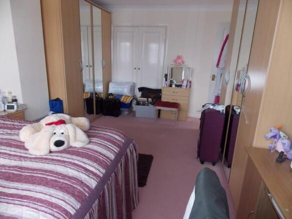 Bedroom 1 x2