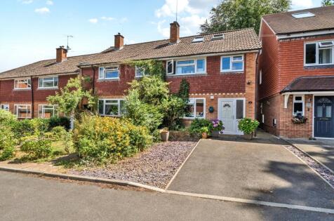 Hullmead, Shamley Green, Guildford, Surrey, GU5