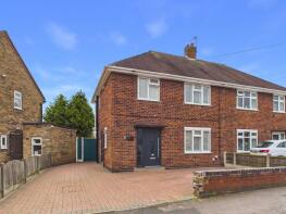 53, Lime Tree Road, Nottingham NG15 6BA