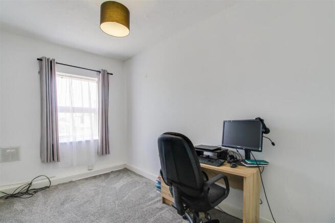 2 bed Semi-Detached for sale Image 7