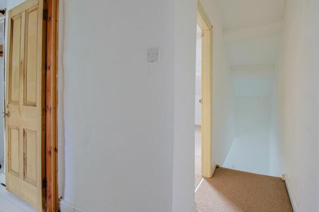 2nd Floor Landing