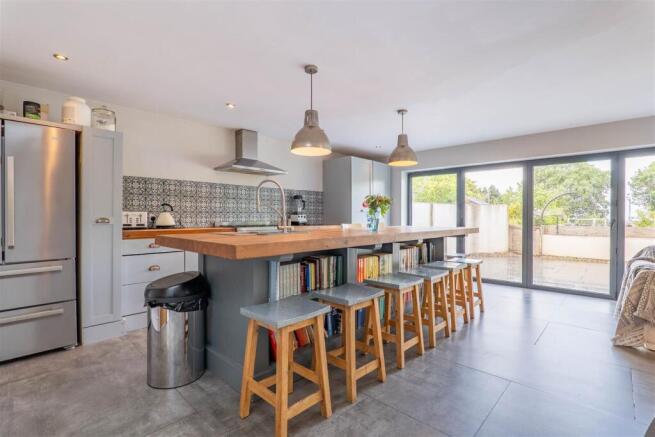 Kitchen/Family Room