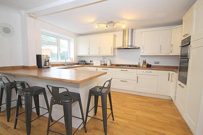 kitchen1.JPG