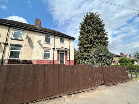 2 bed Semi-Detached to rent Image 8