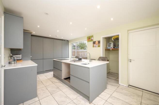 Breakfast Kitchen