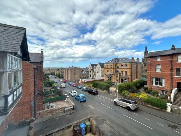1 bed Flat to rent Image 10