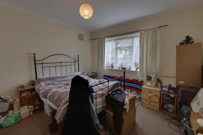 2 bed Flat to rent Image 9
