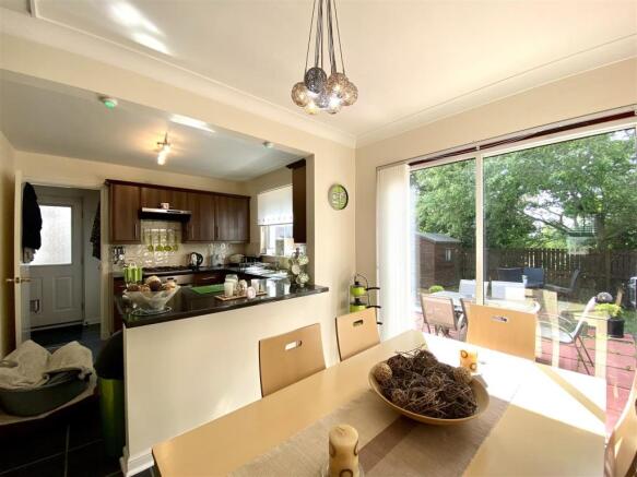 Dining Kitchen