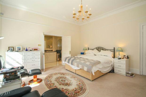 Bedroom 1 Aspect 2