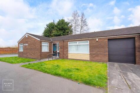 Elizabeth Street, Atherton, M46