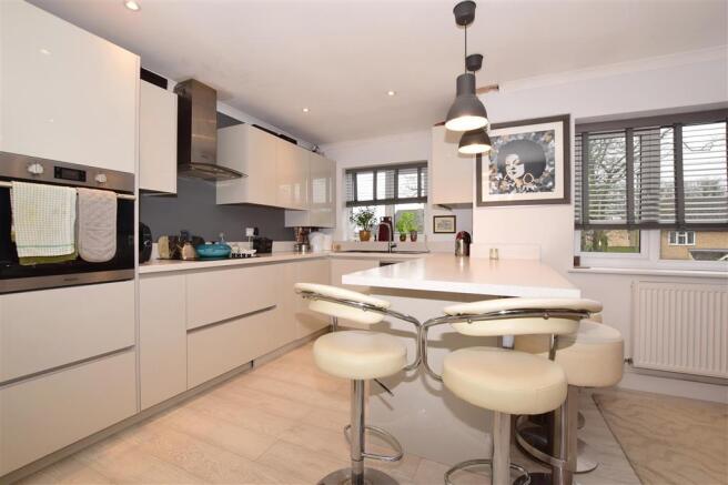 Lounge / Kitchen / Diner