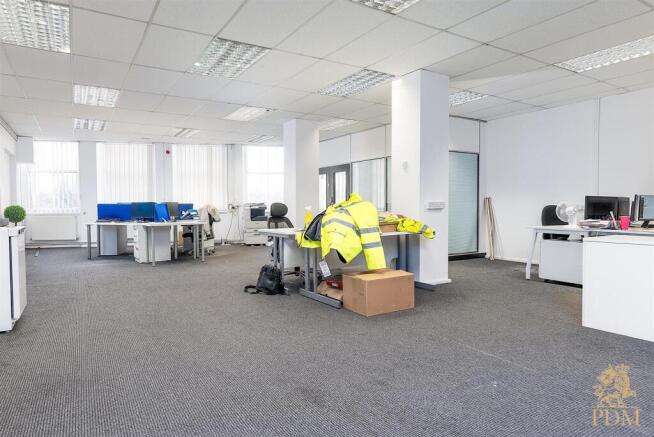 Unit 3 Karlsruhe House 18 Queens Bridge Rd The Mea