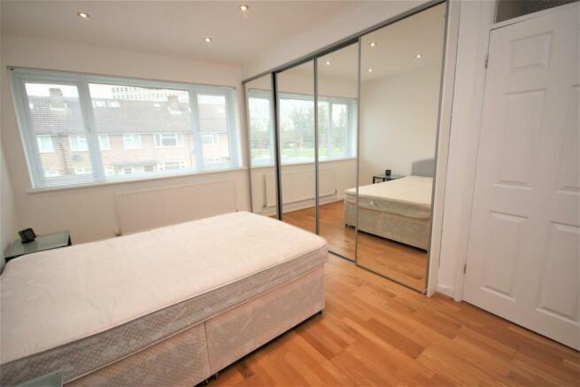 BEDROOM 1: