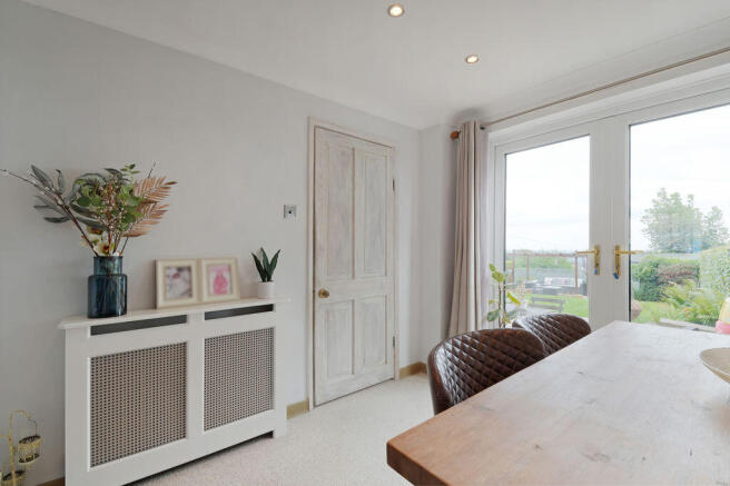 3 bed Semi-Detached for sale Image 11
