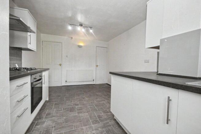 2 bed Town House for sale Image 10