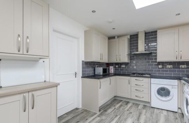 4f214259-a52e-4fd5-8d1d-4f3c4b30a66f