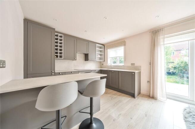 3 bed Detached for sale Image 9