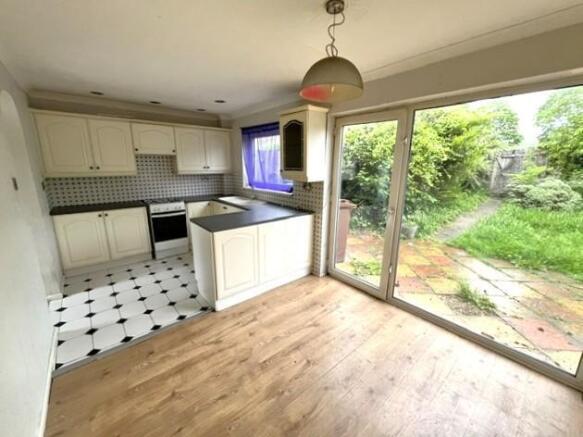 kitchen/breakfast room