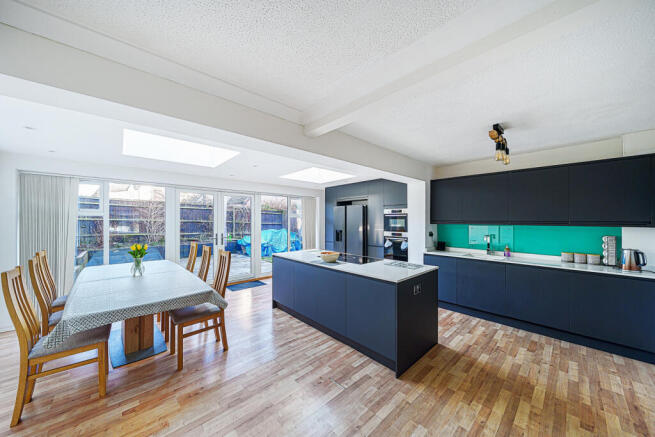 Kitchen/Dining Room