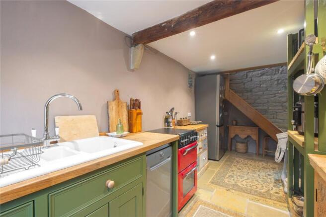 2 bed Semi-Detached for sale Image 10