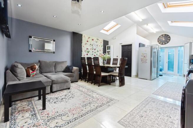 Playdon Grove, Birmingham, West Midlands, B14 photo 4
