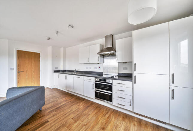 1295610-13-682f6a...