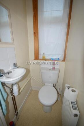 5 bed Terraced to rent Image 11