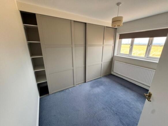 4 bed Detached to rent Image 10