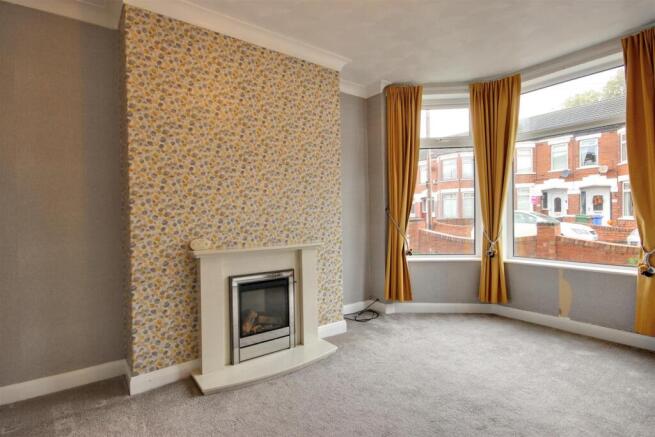 3 bed Town House for sale Image 5