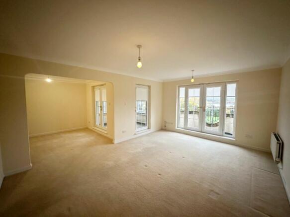 Lounge dining room