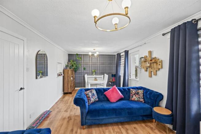 Murray Drive, Stonehouse photo 4