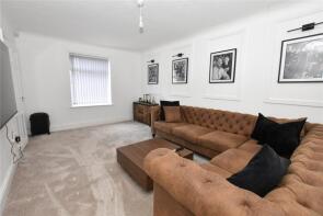 17, Cricklegate, Halton, Leeds LS15 7SD