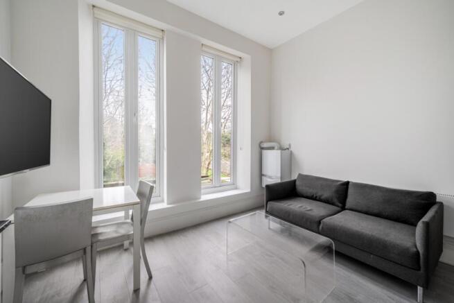 1417279-8-6995bc9...