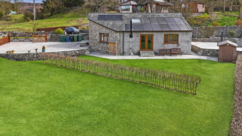 Stile Cottage, Carr Bank, LA7