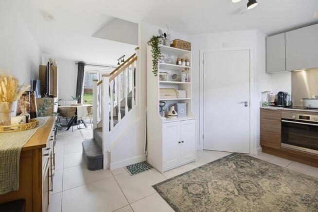 2 bed Semi-Detached for sale Image 8