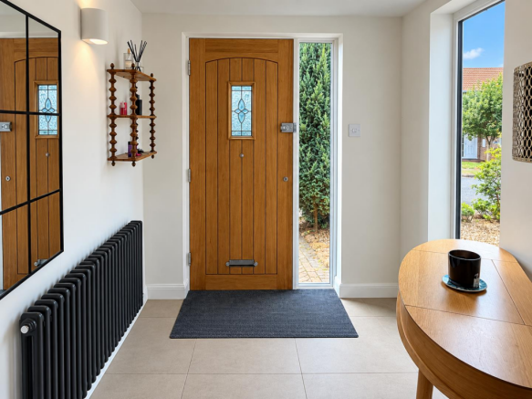 Froxhill Crescent, Brixworth, Northamptonshire NN6 photo 4