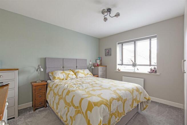 Bedroom 1-1.jpg