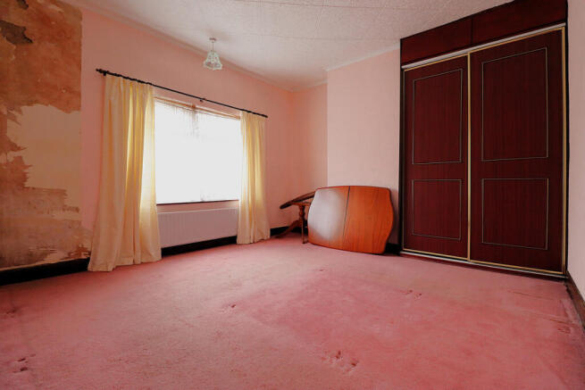2 bed Terraced for sale Image 8