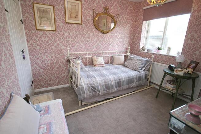 Bed 2.