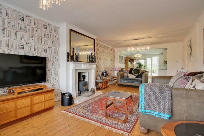 Open plan living accommodation