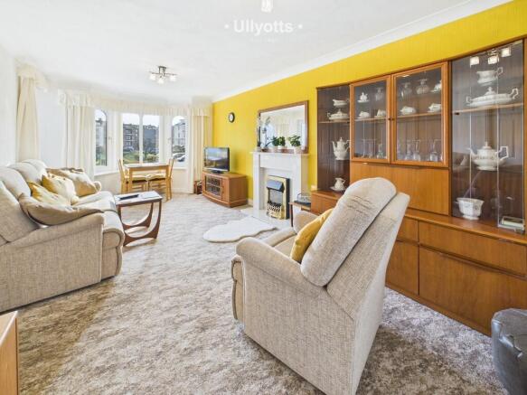2 bed Apartment for sale Image 5