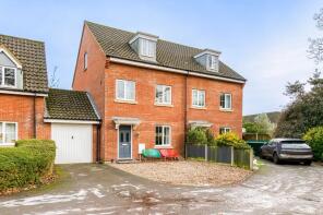 12, Kevill Davis Drive, Norwich NR13 5FB