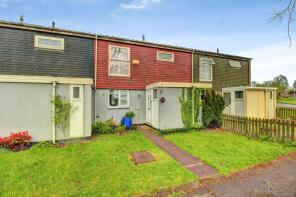 8, Medway, Belgrave, Tamworth B77 2JN