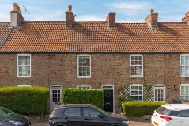 1B0R8WE - External B.jpg