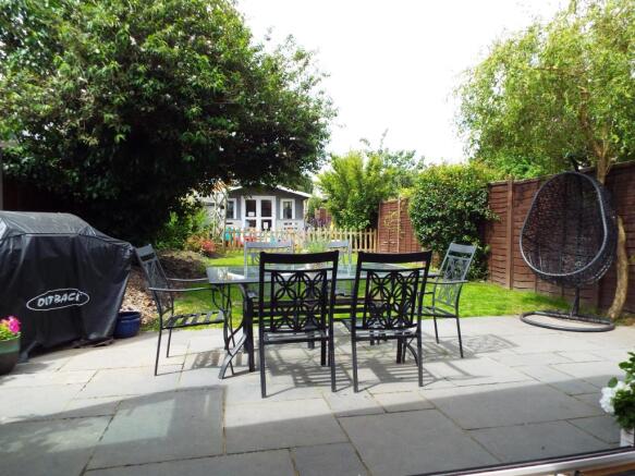 GARDEN 3