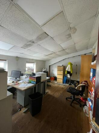 Unit B8 Crabtree first floor office