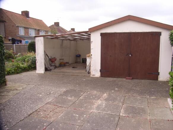 Garage & Carport