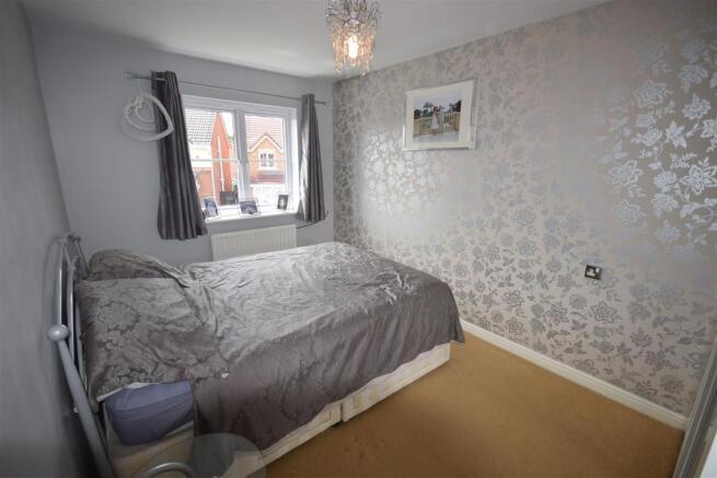 12 Goodwick Bed1.JPG