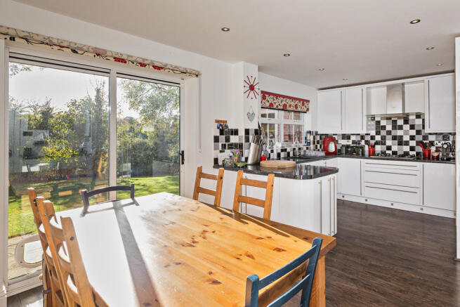 Kitchen/Dining Room