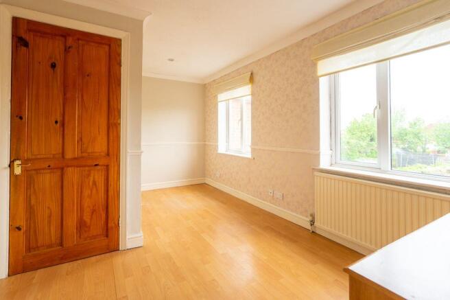 Office / Playroom / Snug